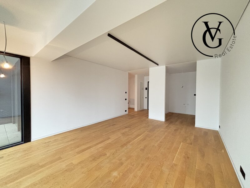 Doua camere Yacht Kid cu vedere spre lac