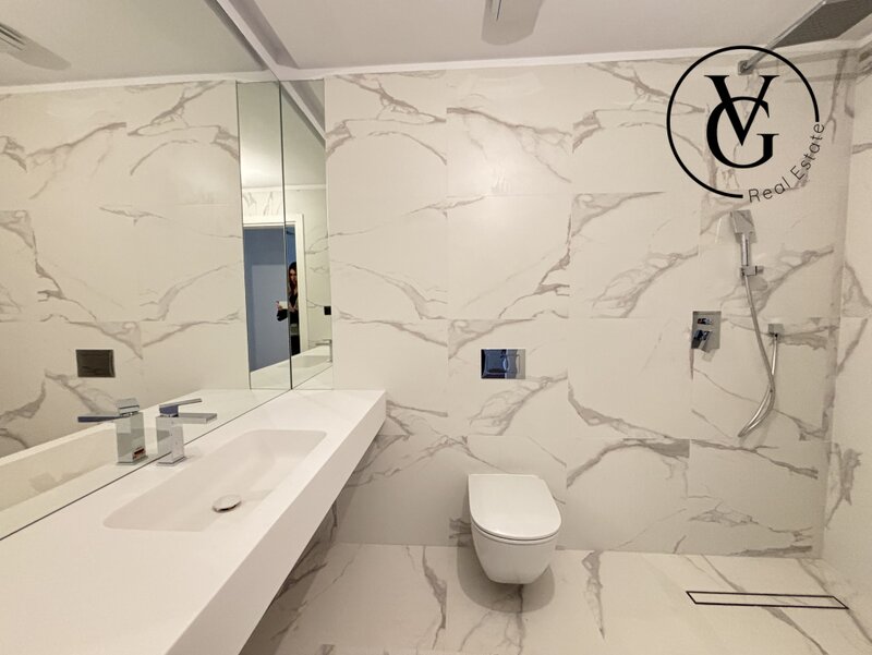 Doua camere Yacht Kid cu vedere spre lac